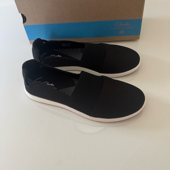 Clarks Canvas Flats Womens 10 Black Slip On Shoes Breeze Vibe - Picture 1 of 5